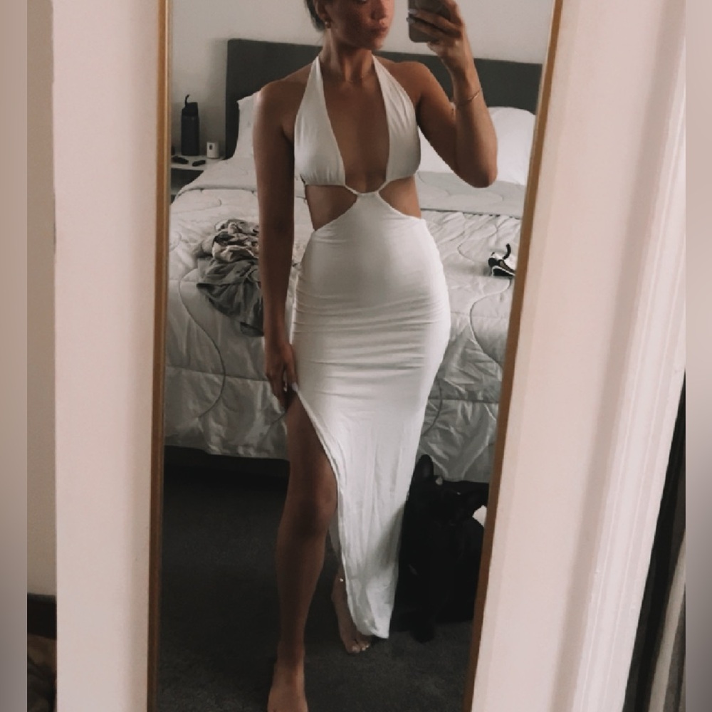NWT Rumer Gia Halter Cut-Out Maxi Dress Size Small